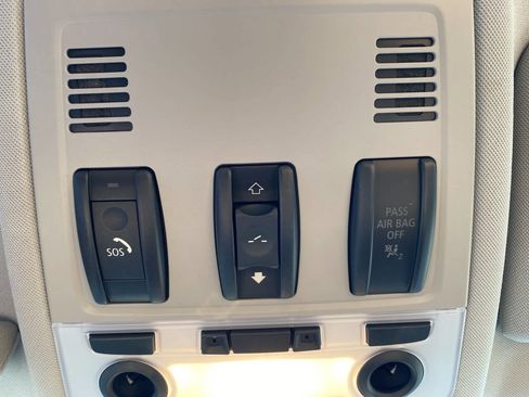 Used 2009 BMW 335i Coupe image 25