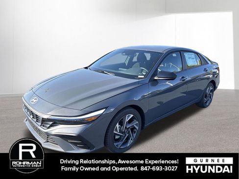 New 2025 Hyundai Elantra Sport w/ Cargo Package image 5
