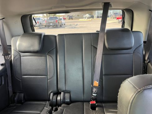 Used 2015 Chevrolet Tahoe LT w/ Luxury Package AWD/4WD image 17