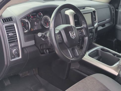 Used 2017 RAM 1500 Big Horn image 2