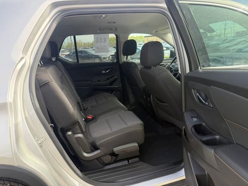 Used 2020 Chevrolet Traverse LS AWD/4WD image 29