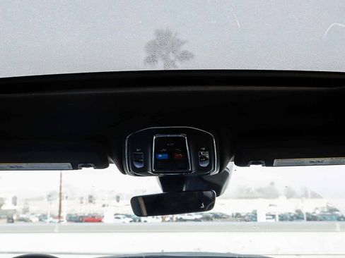 New 2025 Jeep Grand Cherokee Altitude image 17