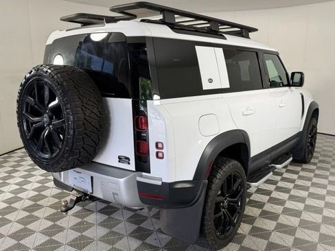 Used 2023 Land Rover Defender 110 S AWD/4WD image 10