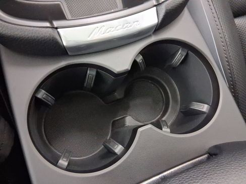 New 2026 Porsche Macan S image 30