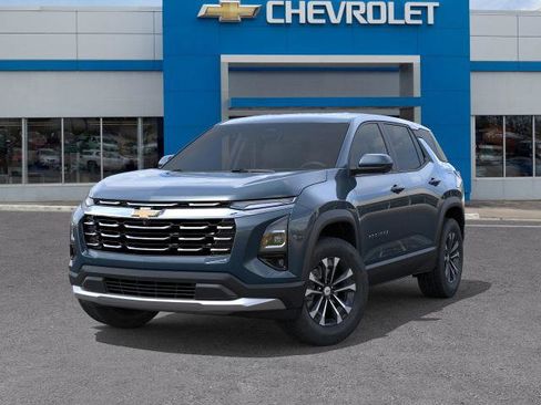 New 2026 Chevrolet Equinox LT w/ Convenience Package II image 40
