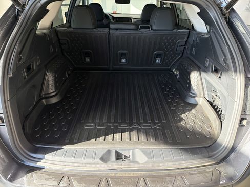 Certified 2025 Subaru Outback Onyx Edition image 19