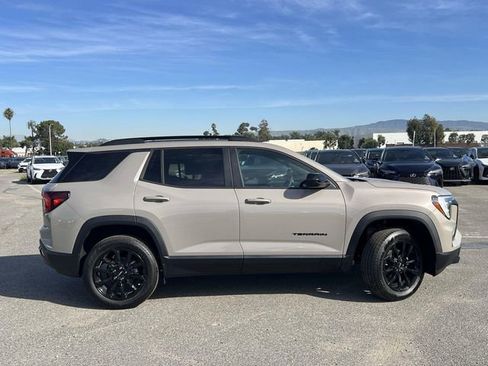 New 2026 GMC Terrain Elevation w/ Black Edition image 2