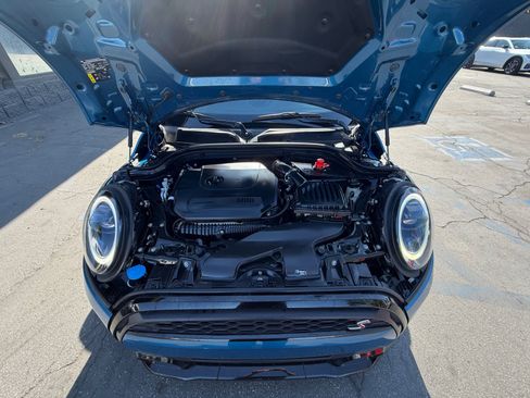 Used 2023 MINI Cooper S w/ Signature Upholstery Package FWD image 21