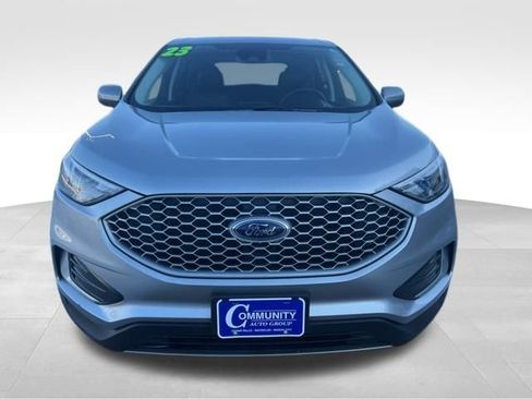 Used 2023 Ford Edge SEL image 3
