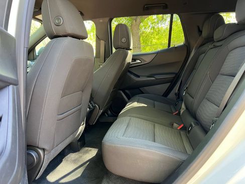 Used 2025 Chevrolet Equinox LT FWD image 22