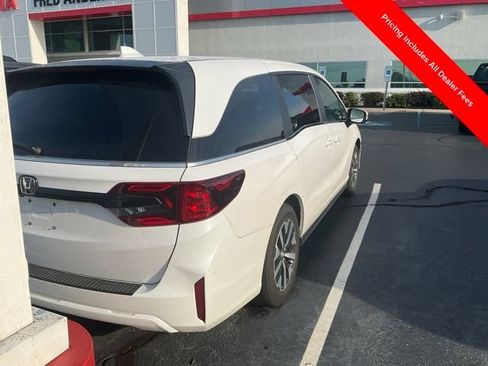 Used 2025 Honda Odyssey EX-L image 6