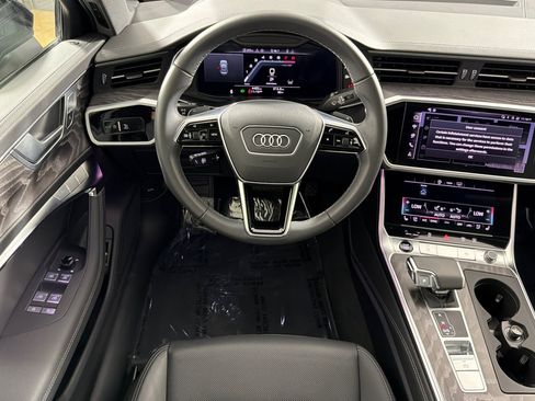 Used 2025 Audi A6 Premium Plus w/ Premium Plus Package AWD/4WD image 13