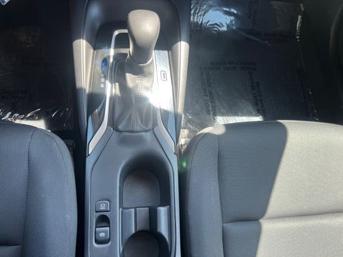 Used 2024 Toyota Corolla LE FWD image 23