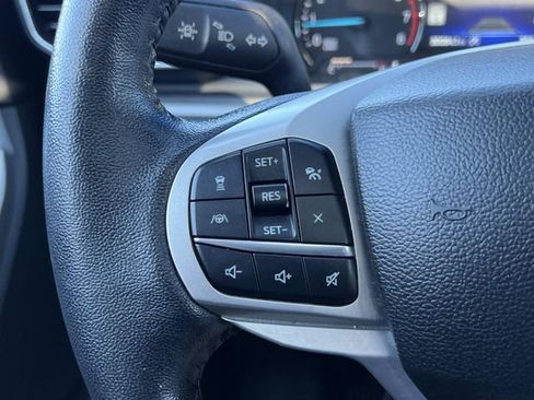 Certified 2023 Ford Explorer XLT w/ Equipment Group 202A AWD/4WD image 31