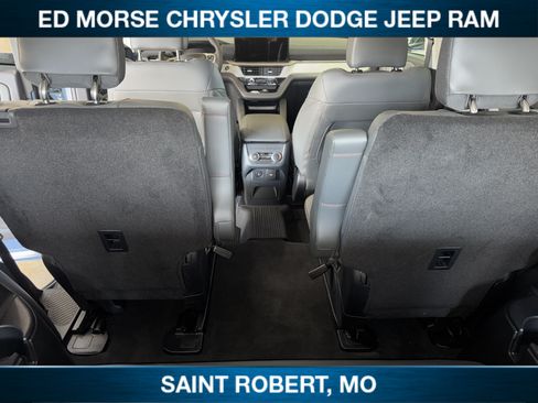 Used 2025 Ford Explorer Active w/ Active Comfort Package AWD/4WD image 28