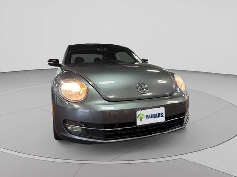 Used 2012 Volkswagen Beetle 2.0T FWD image 40