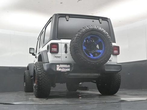 Used 2019 Jeep Wrangler Unlimited Sport S AWD/4WD image 47