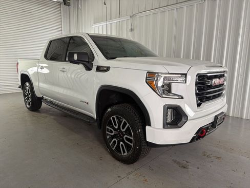 Used 2022 GMC Sierra 1500 AT4 w/ AT4 Premium Package image 1