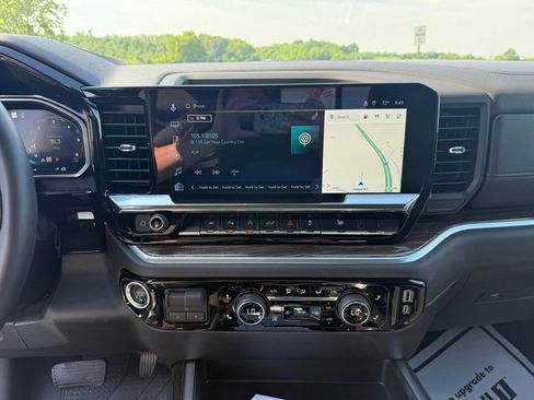 Used 2026 Chevrolet Silverado 1500 RST w/ Redline Edition AWD/4WD image 39