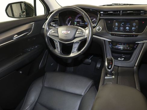 Used 2019 Cadillac XT5 Premium Luxury FWD image 9