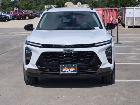 Used 2025 Chevrolet Trax ACTIV w/ Driver Confidence Package FWD image 9