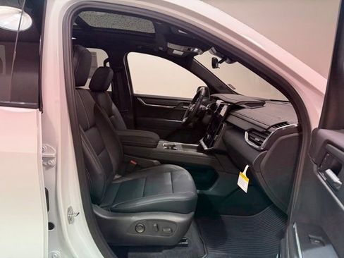 New 2026 GMC Acadia Elevation w/ Black Edition image 30