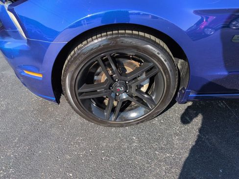 Used 2014 Ford Mustang GT w/ Equipment Group 301A RWD image 26