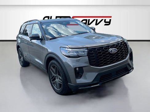 Used 2025 Ford Explorer ST w/ Sun And Sound Package AWD/4WD image 1