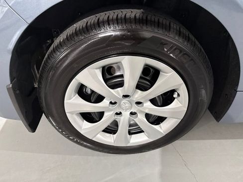 Used 2026 Toyota Corolla LE FWD image 13
