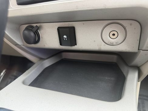 Used 2009 Ford Escape XLT FWD image 18