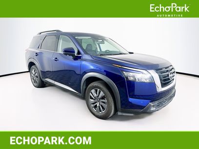 Used 2025 Nissan Pathfinder SV