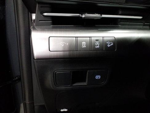 New 2026 Hyundai Kona SE image 12