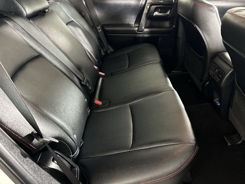 Used 2024 Toyota 4Runner TRD Off-Road Premium w/ Moonroof Package AWD/4WD image 26
