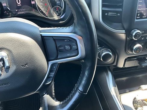 Used 2020 RAM 1500 Big Horn AWD/4WD image 30