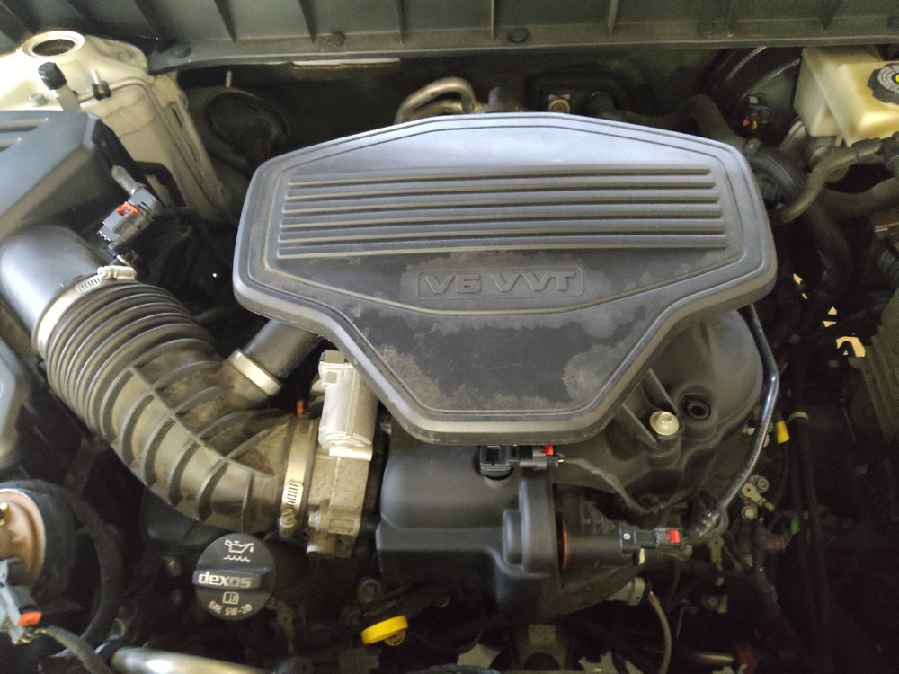 Used 2017 GMC Acadia SLT w/ LPO, Cargo Package FWD image 30