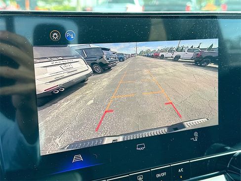 New 2026 Chevrolet Colorado W/T image 9