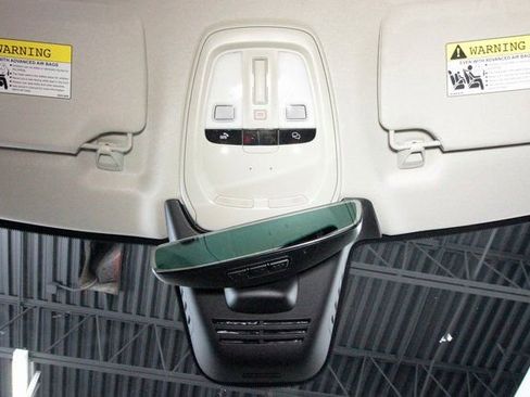 Used 2023 Volvo XC90 B6 Ultimate w/ Protection Package Premier image 8