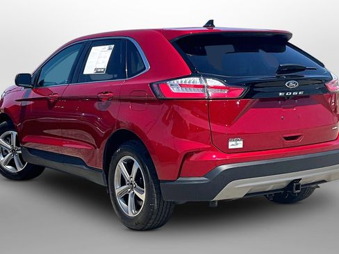 Used 2024 Ford Edge SEL w/ Convenience Package AWD/4WD image 10