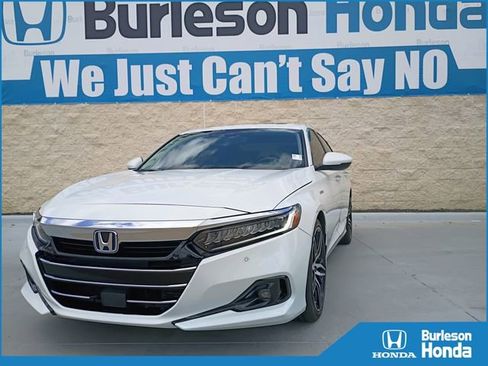 Used 2022 Honda Accord Touring image 1