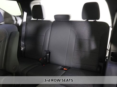 Used 2026 Chevrolet Traverse LT w/ Driver Confidence Package image 6