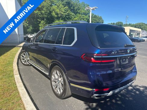 Used 2024 BMW X7 xDrive40i w/ Climate Comfort Package AWD/4WD image 4