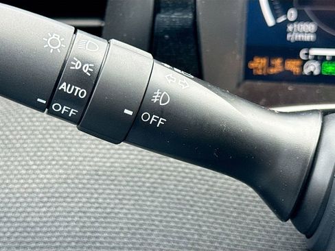 New 2026 Subaru Outback Limited AWD/4WD image 12