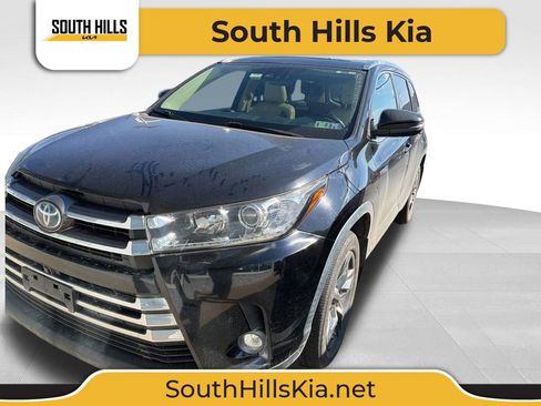 Used 2019 Toyota Highlander Limited Platinum image 1