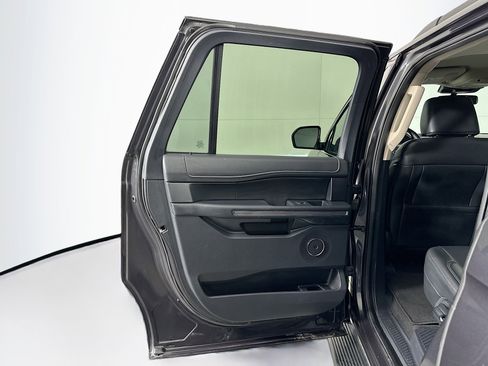 Used 2024 Ford Expedition Max XLT image 26