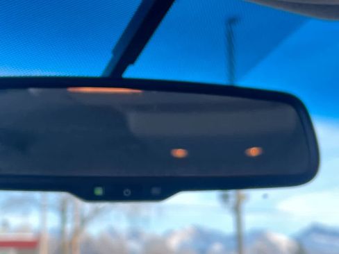 Used 2006 Nissan Titan LE w/ (T01) Tow Pkg image 17