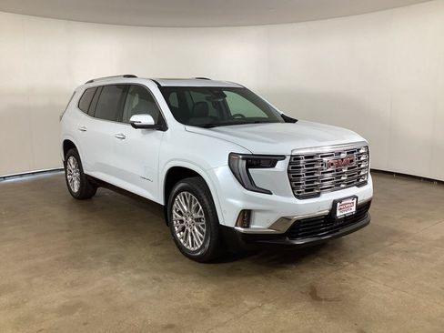 Used 2026 GMC Acadia Denali w/ Super Cruise Package AWD/4WD image 3