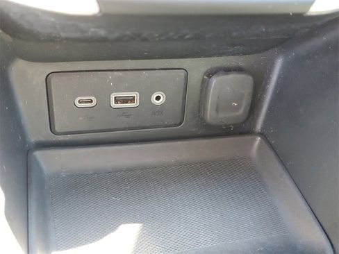 Certified 2022 GMC Terrain SLE w/ Driver Convenience Package image 34