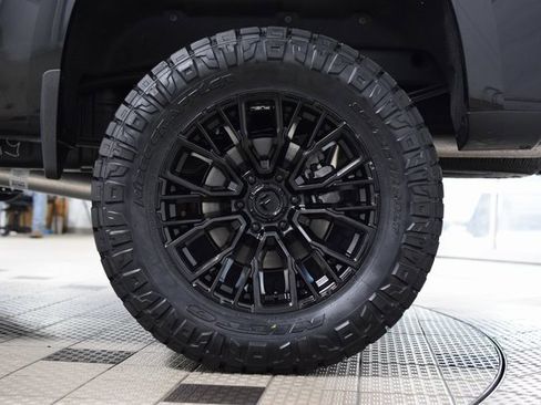 Used 2025 Chevrolet Silverado 1500 RST image 24