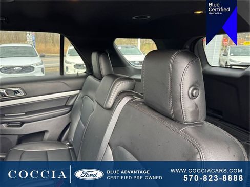 Certified 2016 Ford Explorer XLT w/ Equipment Group 202A image 33
