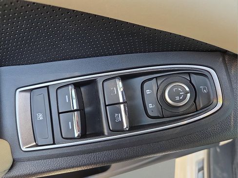 Used 2026 Subaru Ascent Limited image 16